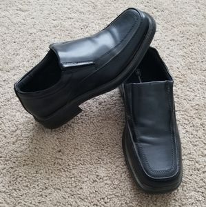 Boys dress shoes